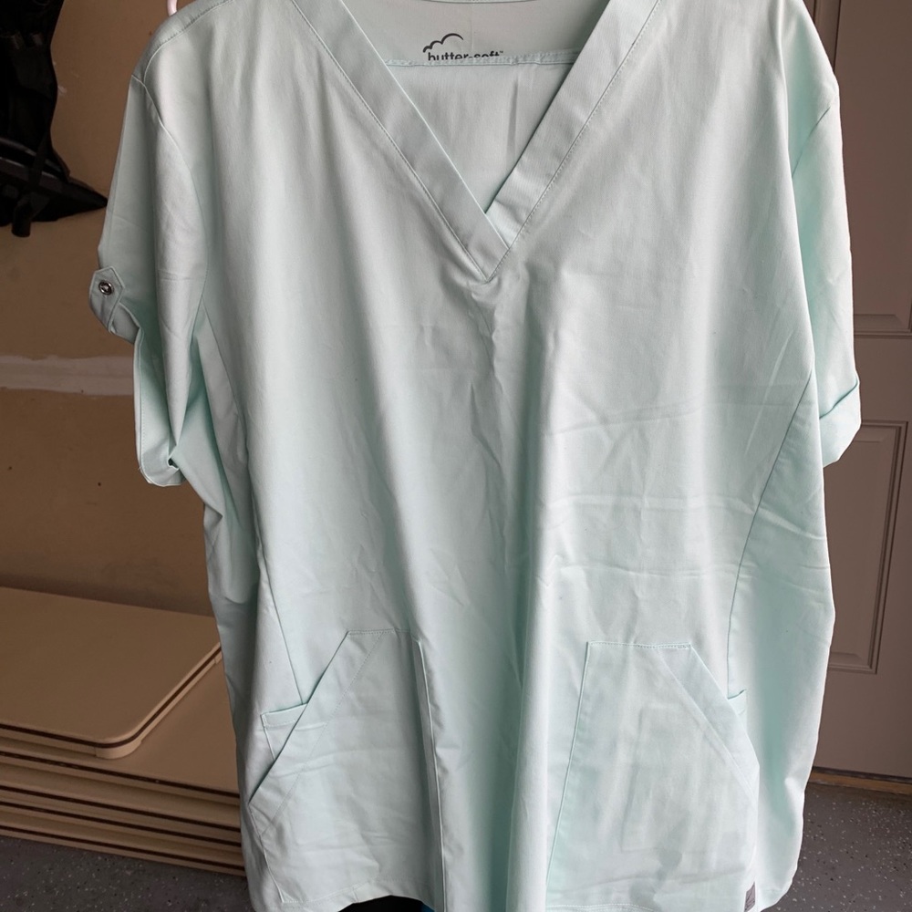 Women’s Scrub Top and Pants - New - Matching Set